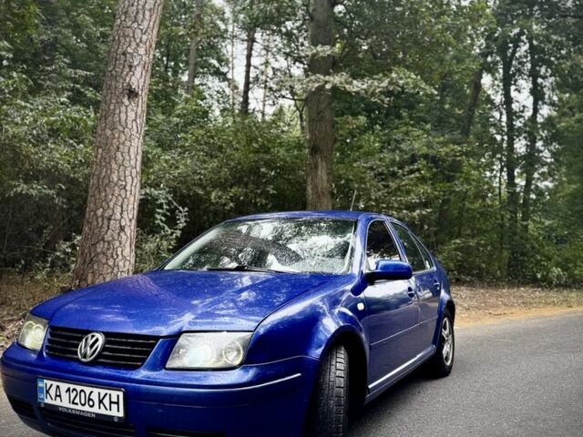 Синий Фольксваген Бора, объемом двигателя 1.6 л и пробегом 380 тыс. км за 2499 $, фото 4 на Automoto.ua