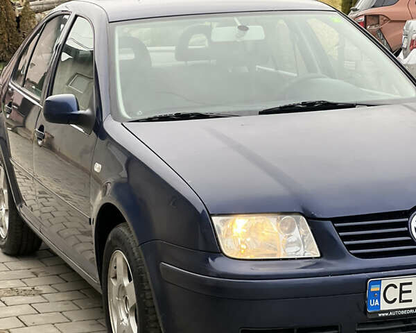 Синий Фольксваген Бора, объемом двигателя 1.6 л и пробегом 300 тыс. км за 2650 $, фото 2 на Automoto.ua