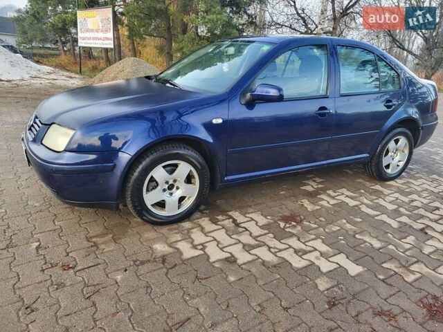 Синій Фольксваген Бора, об'ємом двигуна 1.6 л та пробігом 285 тис. км за 3300 $, фото 8 на Automoto.ua