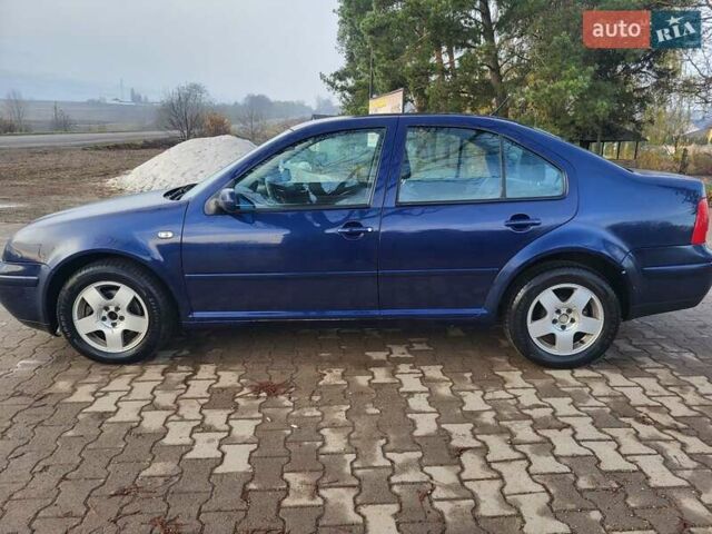 Синій Фольксваген Бора, об'ємом двигуна 1.6 л та пробігом 285 тис. км за 3300 $, фото 2 на Automoto.ua