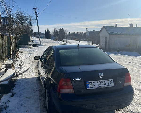 Синий Фольксваген Бора, объемом двигателя 1.4 л и пробегом 260 тыс. км за 3500 $, фото 5 на Automoto.ua