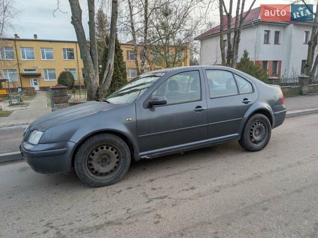 Синий Фольксваген Бора, объемом двигателя 1.9 л и пробегом 280 тыс. км за 2950 $, фото 1 на Automoto.ua