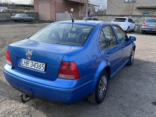 Синий Фольксваген Бора, объемом двигателя 0 л и пробегом 350 тыс. км за 2270 $, фото 4 на Automoto.ua