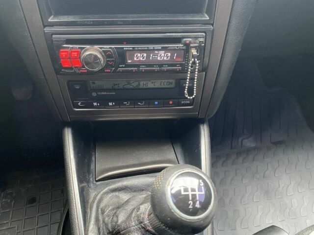 Синий Фольксваген Бора, объемом двигателя 1.6 л и пробегом 258 тыс. км за 3950 $, фото 14 на Automoto.ua