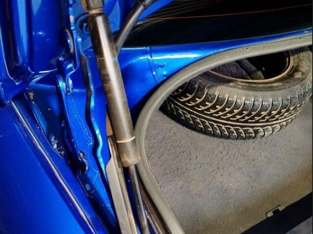 Синий Фольксваген Бора, объемом двигателя 1.6 л и пробегом 290 тыс. км за 4250 $, фото 7 на Automoto.ua