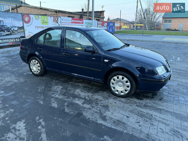 Синій Фольксваген Бора, об'ємом двигуна 1.6 л та пробігом 171 тис. км за 3999 $, фото 15 на Automoto.ua