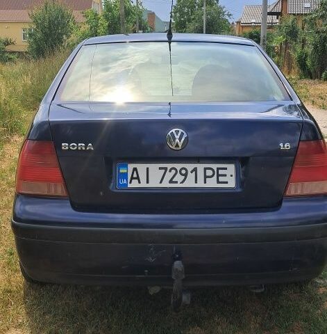 Синий Фольксваген Бора, объемом двигателя 1.6 л и пробегом 310 тыс. км за 3200 $, фото 1 на Automoto.ua