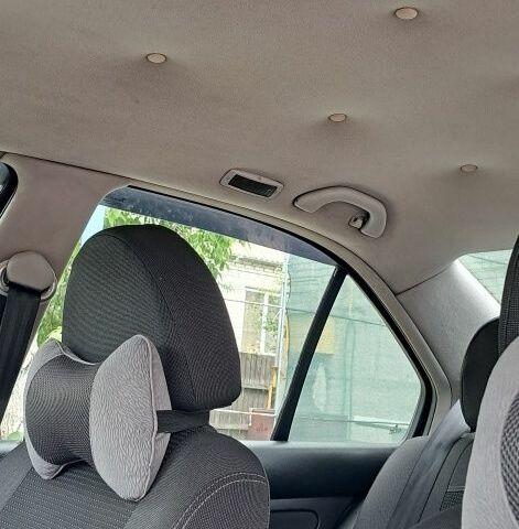 Синий Фольксваген Бора, объемом двигателя 1.6 л и пробегом 310 тыс. км за 3200 $, фото 6 на Automoto.ua