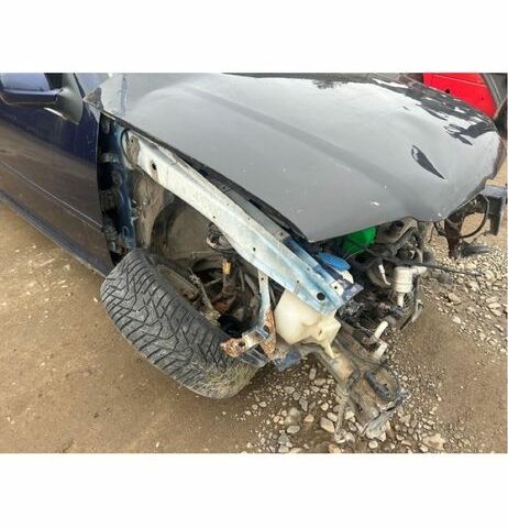 Синий Фольксваген Бора, объемом двигателя 1.6 л и пробегом 2 тыс. км за 999 $, фото 4 на Automoto.ua