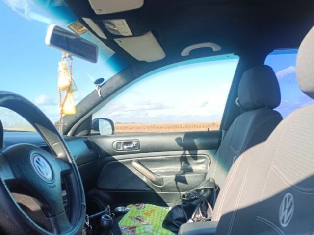 Синий Фольксваген Бора, объемом двигателя 1.6 л и пробегом 200 тыс. км за 3800 $, фото 7 на Automoto.ua