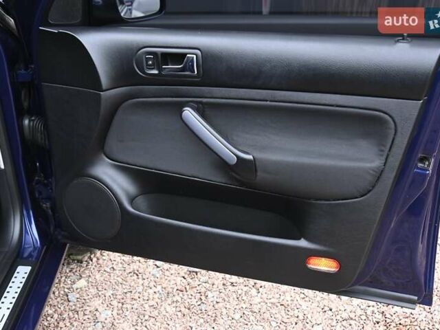 Синий Фольксваген Бора, объемом двигателя 1.6 л и пробегом 232 тыс. км за 5600 $, фото 27 на Automoto.ua