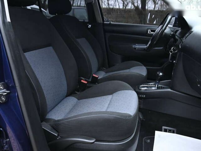 Синій Фольксваген Бора, об'ємом двигуна 1.6 л та пробігом 232 тис. км за 5600 $, фото 29 на Automoto.ua