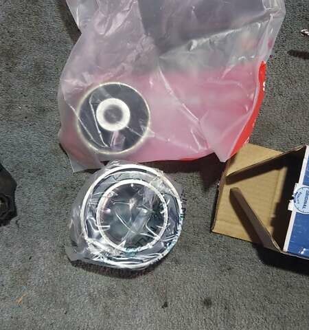 Синий Фольксваген Бора, объемом двигателя 1.6 л и пробегом 250 тыс. км за 5500 $, фото 40 на Automoto.ua