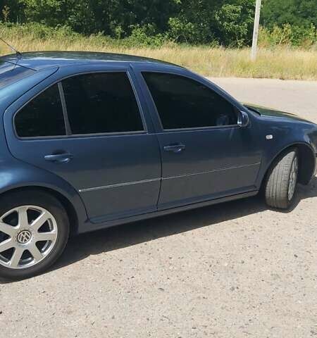 Синий Фольксваген Бора, объемом двигателя 1.6 л и пробегом 250 тыс. км за 5500 $, фото 6 на Automoto.ua