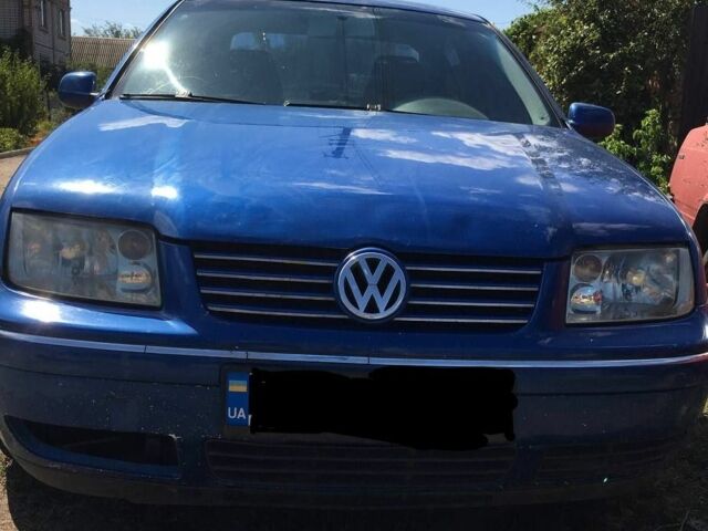 Синий Фольксваген Бора, объемом двигателя 1.6 л и пробегом 352 тыс. км за 2900 $, фото 2 на Automoto.ua