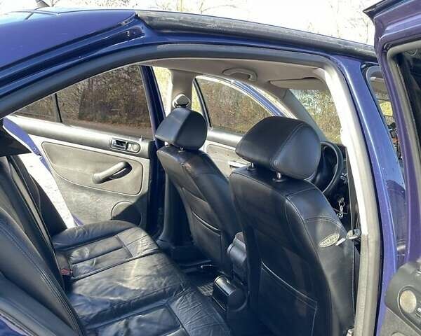 Синий Фольксваген Бора, объемом двигателя 1.9 л и пробегом 360 тыс. км за 4900 $, фото 4 на Automoto.ua