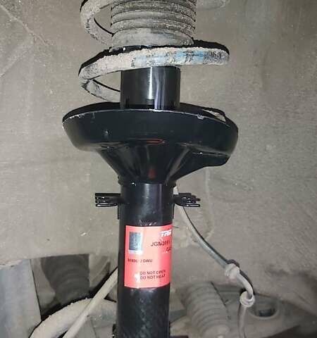 Синий Фольксваген Бора, объемом двигателя 1.6 л и пробегом 250 тыс. км за 5500 $, фото 43 на Automoto.ua