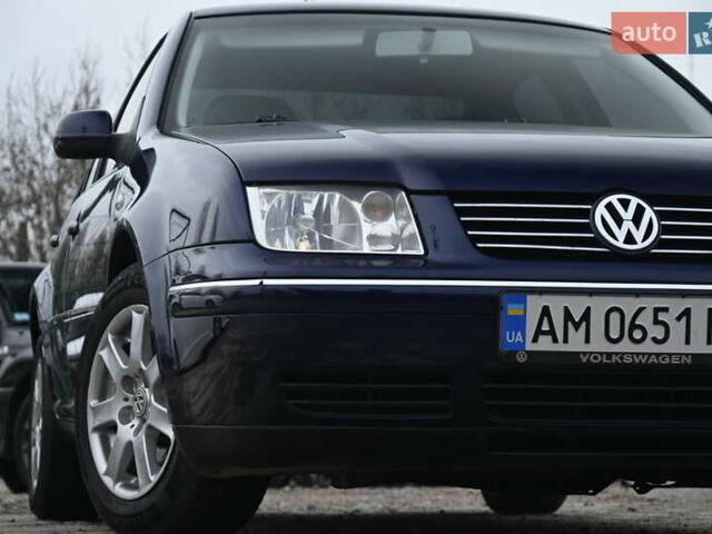 Синій Фольксваген Бора, об'ємом двигуна 1.6 л та пробігом 232 тис. км за 5600 $, фото 3 на Automoto.ua