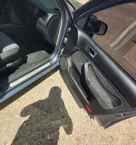 Синий Фольксваген Бора, объемом двигателя 1.6 л и пробегом 250 тыс. км за 5500 $, фото 22 на Automoto.ua