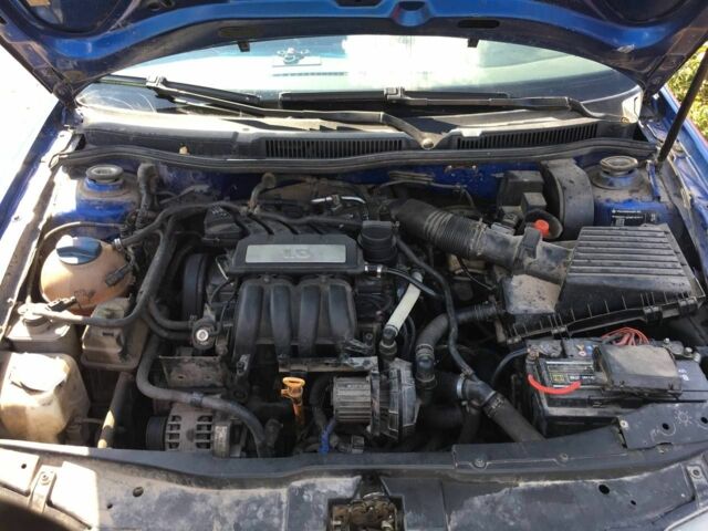 Синий Фольксваген Бора, объемом двигателя 1.6 л и пробегом 352 тыс. км за 2900 $, фото 7 на Automoto.ua