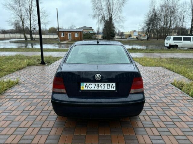 Синий Фольксваген Бора, объемом двигателя 1.6 л и пробегом 298 тыс. км за 3499 $, фото 5 на Automoto.ua