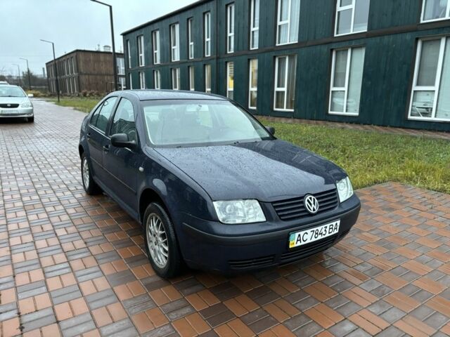 Синий Фольксваген Бора, объемом двигателя 1.6 л и пробегом 298 тыс. км за 3499 $, фото 2 на Automoto.ua