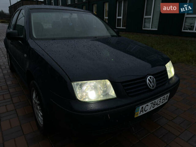 Синий Фольксваген Бора, объемом двигателя 1.6 л и пробегом 298 тыс. км за 3499 $, фото 11 на Automoto.ua