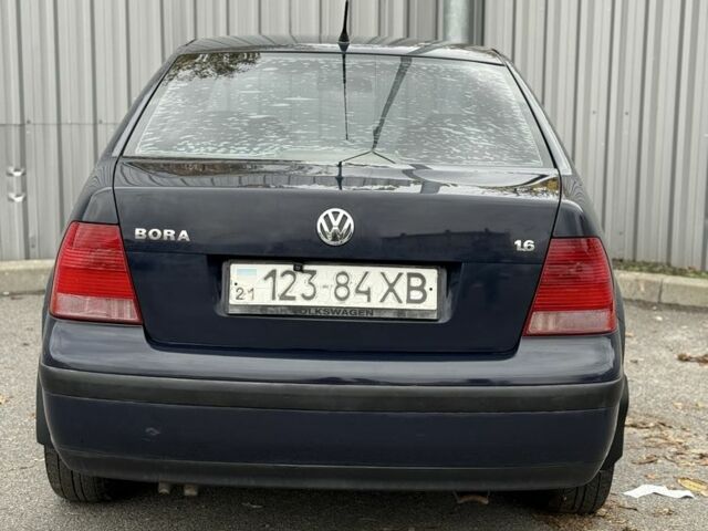 Синий Фольксваген Бора, объемом двигателя 1.6 л и пробегом 270 тыс. км за 3700 $, фото 6 на Automoto.ua