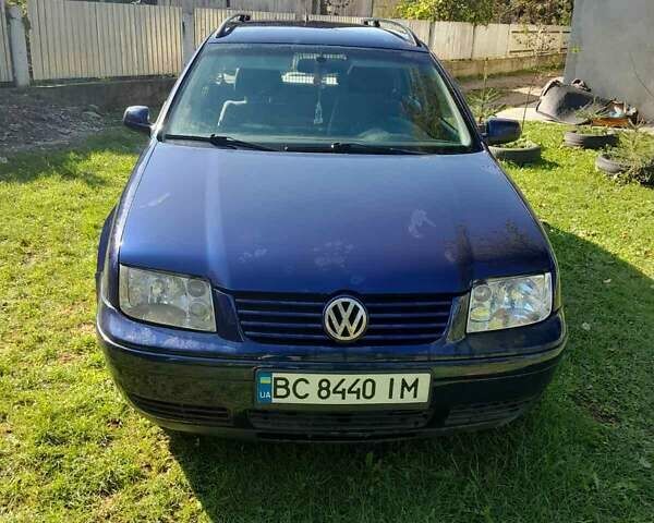 Синий Фольксваген Бора, объемом двигателя 1.6 л и пробегом 316 тыс. км за 3599 $, фото 1 на Automoto.ua