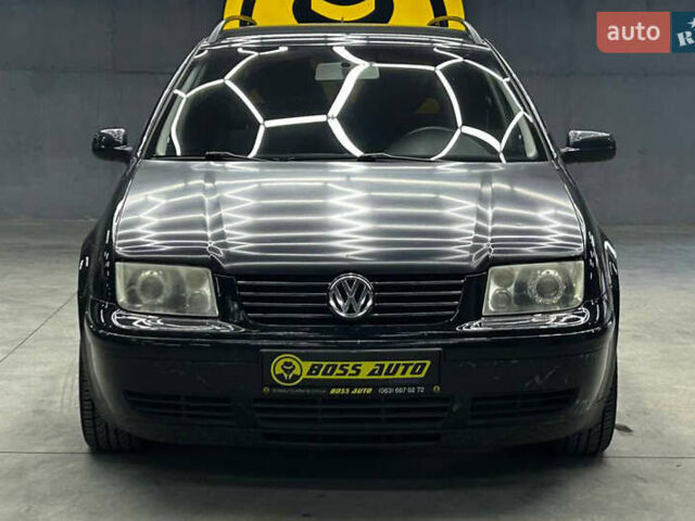 Синий Фольксваген Бора, объемом двигателя 1.9 л и пробегом 292 тыс. км за 4200 $, фото 1 на Automoto.ua
