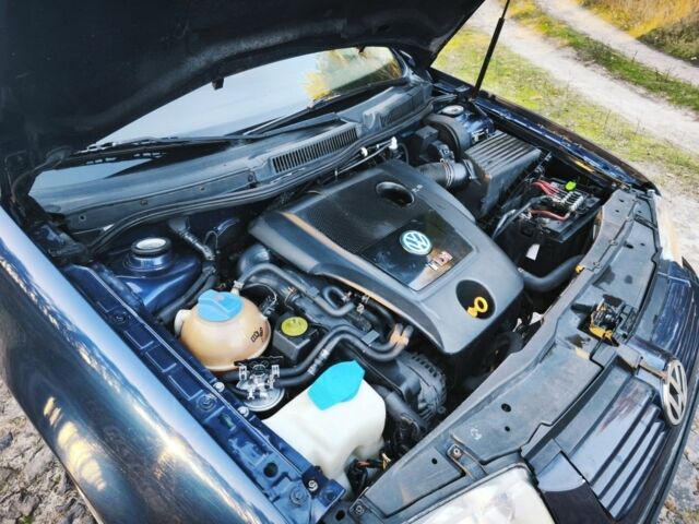 Синій Фольксваген Бора, об'ємом двигуна 1.9 л та пробігом 316 тис. км за 3500 $, фото 4 на Automoto.ua