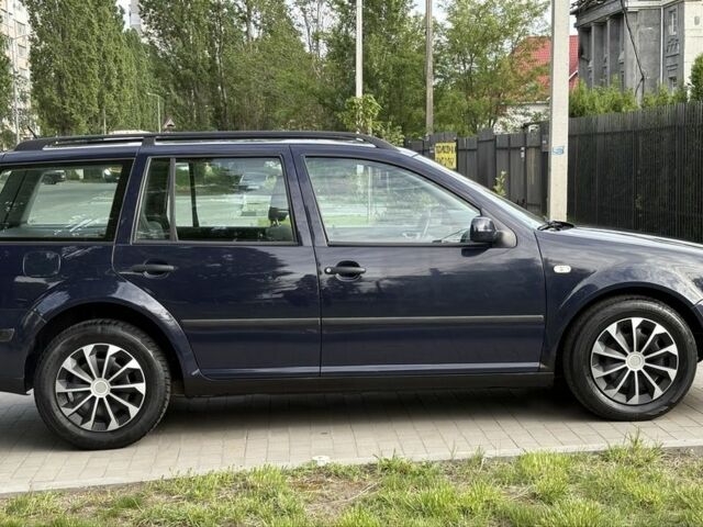 Синій Фольксваген Бора, об'ємом двигуна 2 л та пробігом 200 тис. км за 4444 $, фото 6 на Automoto.ua