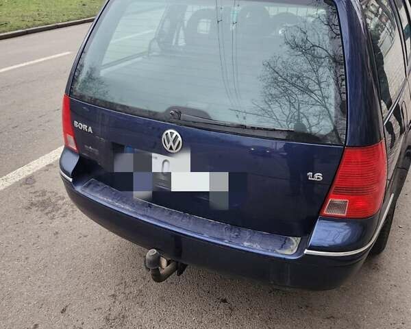 Синий Фольксваген Бора, объемом двигателя 1.6 л и пробегом 187 тыс. км за 4300 $, фото 9 на Automoto.ua