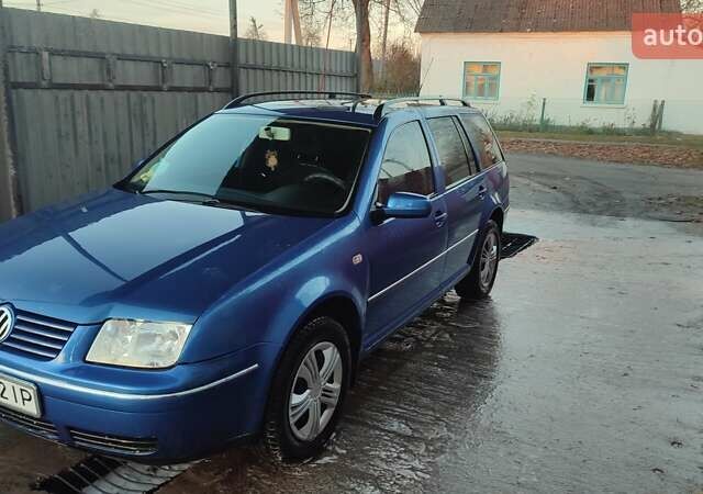 Синий Фольксваген Бора, объемом двигателя 1.9 л и пробегом 349 тыс. км за 4800 $, фото 2 на Automoto.ua