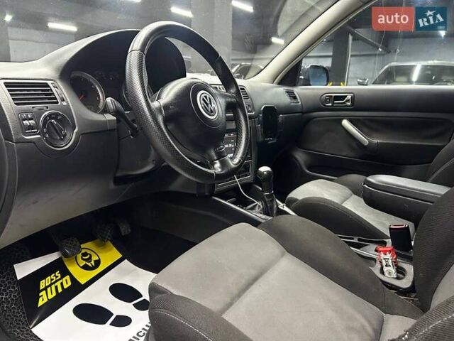 Синий Фольксваген Бора, объемом двигателя 1.9 л и пробегом 292 тыс. км за 4200 $, фото 8 на Automoto.ua