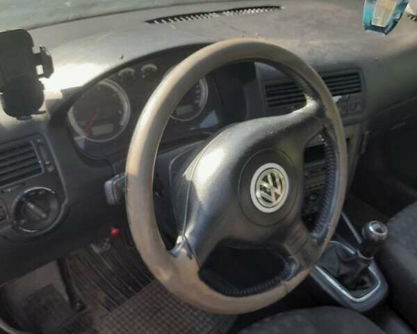 Синій Фольксваген Бора, об'ємом двигуна 1.9 л та пробігом 406 тис. км за 2100 $, фото 12 на Automoto.ua