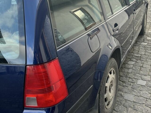 Синій Фольксваген Бора, об'ємом двигуна 1.6 л та пробігом 500 тис. км за 4500 $, фото 2 на Automoto.ua