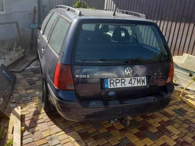 Синий Фольксваген Бора, объемом двигателя 1.9 л и пробегом 406 тыс. км за 2100 $, фото 1 на Automoto.ua