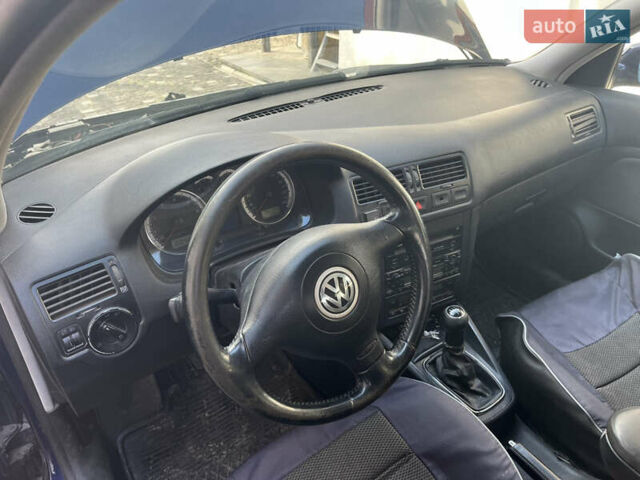 Синий Фольксваген Бора, объемом двигателя 1.6 л и пробегом 500 тыс. км за 4500 $, фото 8 на Automoto.ua