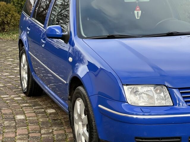 Синий Фольксваген Бора, объемом двигателя 1.6 л и пробегом 263 тыс. км за 3599 $, фото 4 на Automoto.ua