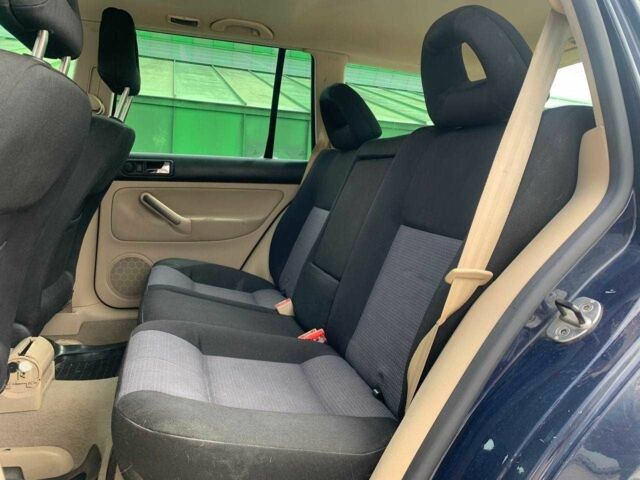 Синій Фольксваген Бора, об'ємом двигуна 0 л та пробігом 238 тис. км за 4490 $, фото 11 на Automoto.ua