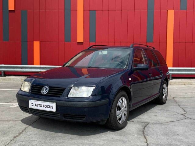 Синій Фольксваген Бора, об'ємом двигуна 0 л та пробігом 238 тис. км за 4490 $, фото 3 на Automoto.ua