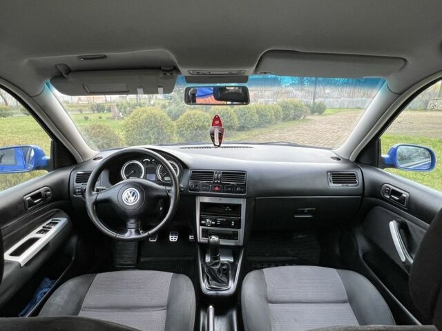 Синий Фольксваген Бора, объемом двигателя 1.6 л и пробегом 263 тыс. км за 3599 $, фото 11 на Automoto.ua