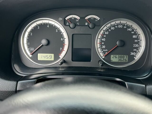 Синий Фольксваген Бора, объемом двигателя 1.6 л и пробегом 263 тыс. км за 3599 $, фото 18 на Automoto.ua