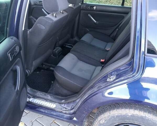 Синий Фольксваген Бора, объемом двигателя 1.6 л и пробегом 192 тыс. км за 4000 $, фото 6 на Automoto.ua