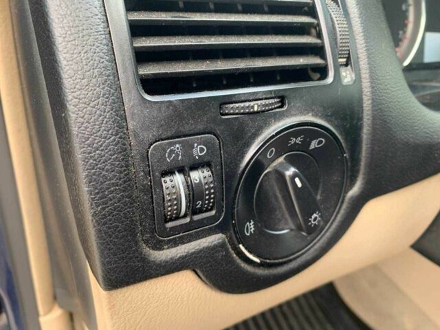 Синій Фольксваген Бора, об'ємом двигуна 0 л та пробігом 238 тис. км за 4490 $, фото 17 на Automoto.ua