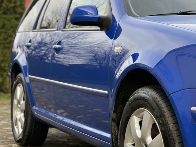 Синий Фольксваген Бора, объемом двигателя 1.6 л и пробегом 263 тыс. км за 3599 $, фото 6 на Automoto.ua