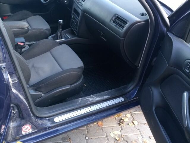 Синий Фольксваген Бора, объемом двигателя 0 л и пробегом 192 тыс. км за 4000 $, фото 6 на Automoto.ua