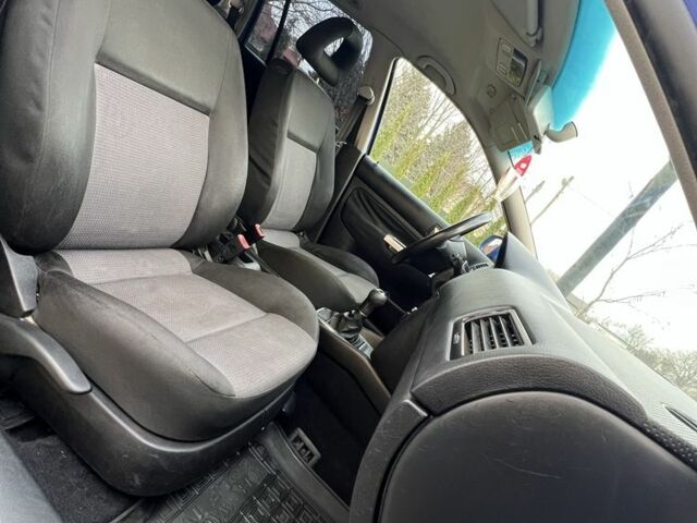 Синий Фольксваген Бора, объемом двигателя 1.6 л и пробегом 263 тыс. км за 3599 $, фото 14 на Automoto.ua