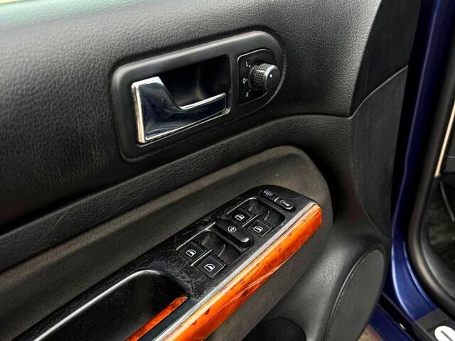 Синій Фольксваген Бора, об'ємом двигуна 1.9 л та пробігом 300 тис. км за 2299 $, фото 13 на Automoto.ua